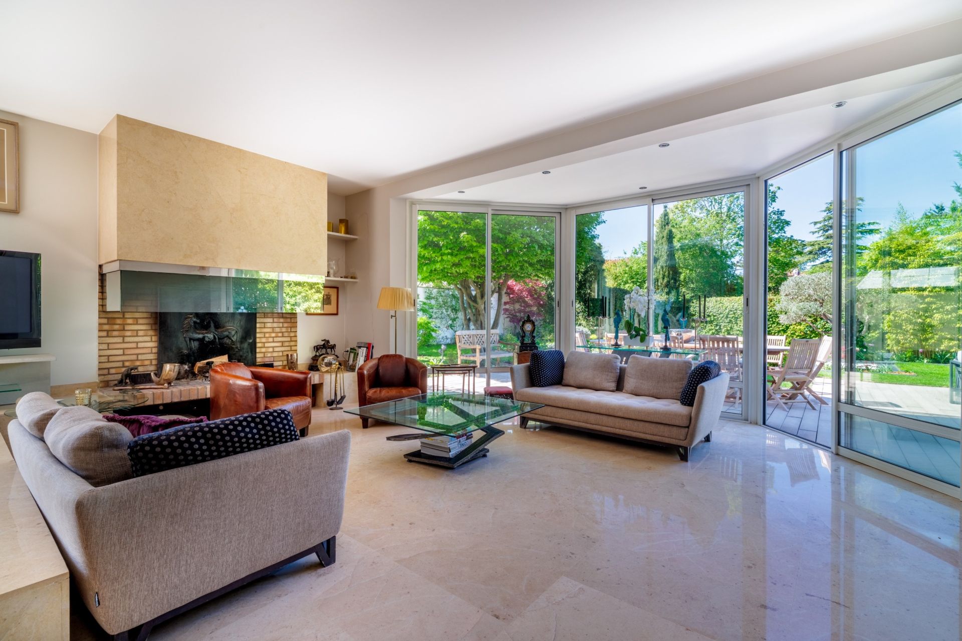 Acheter Maison 9&nbsp;Pièces 204.99&nbsp;m² Rueil-Malmaison