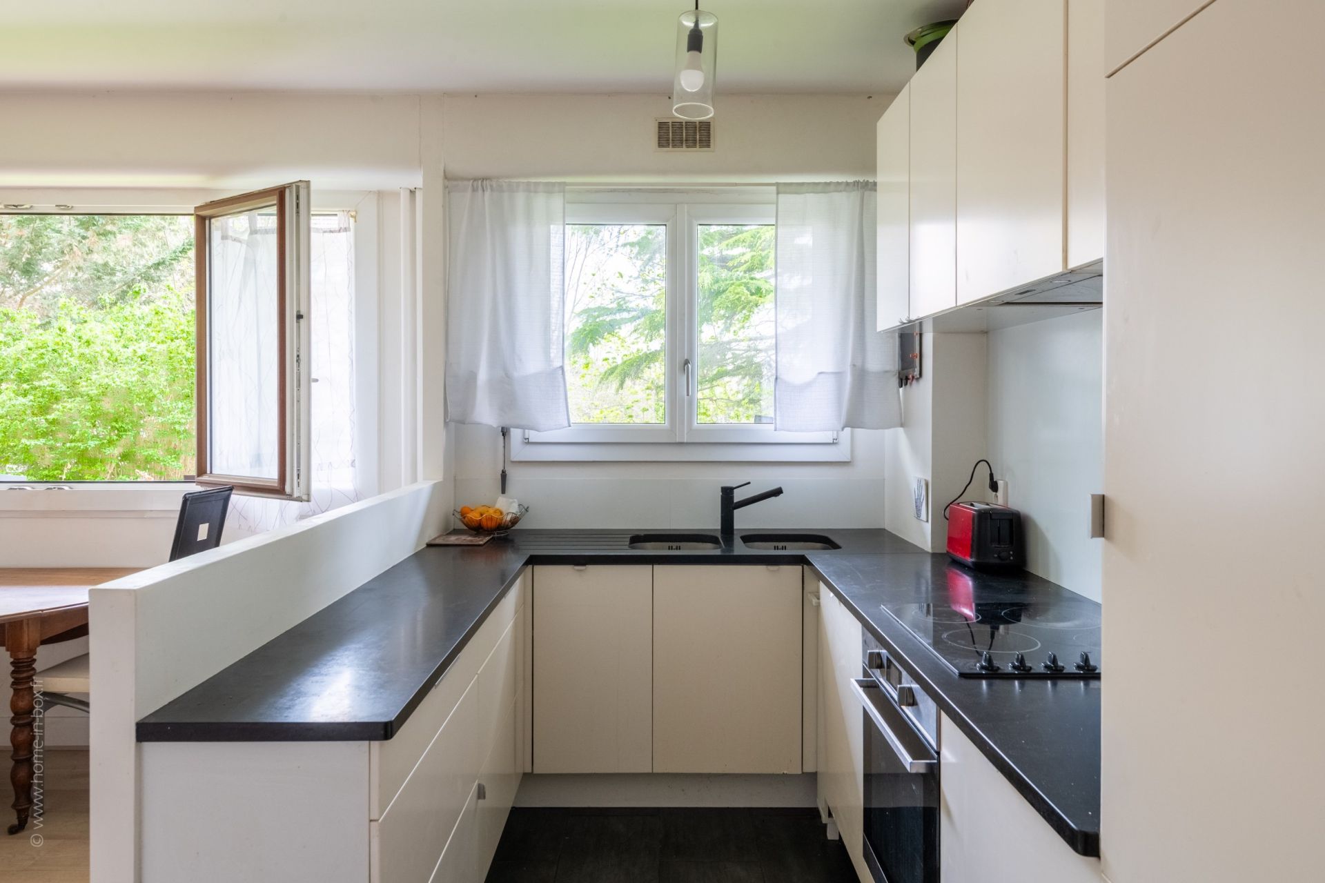 Acheter Appartement 4&nbsp;Pièces 83.73&nbsp;m² Rueil-Malmaison