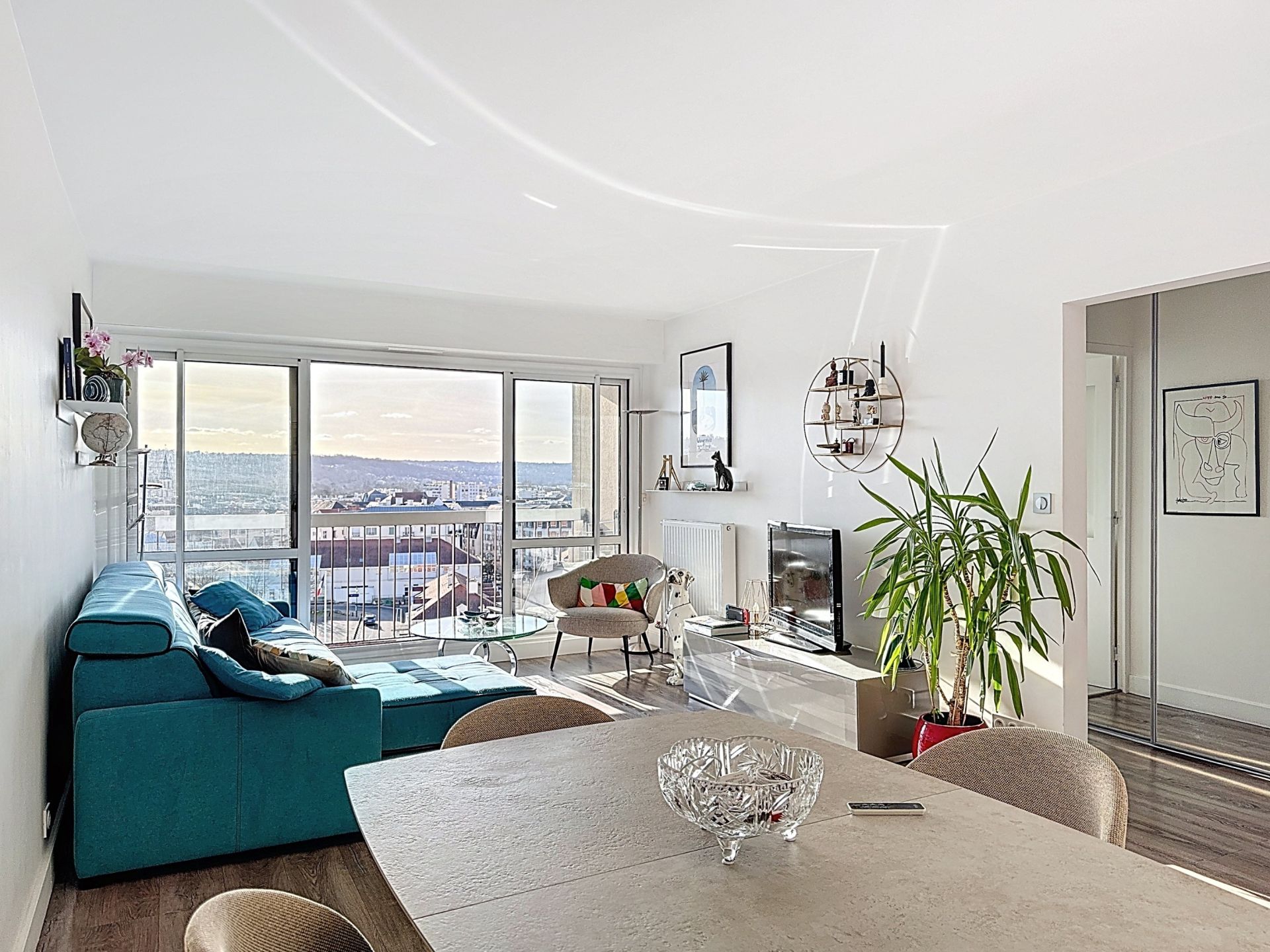 Acheter Appartement 4&nbsp;Pièces 76.92&nbsp;m² Rueil-Malmaison