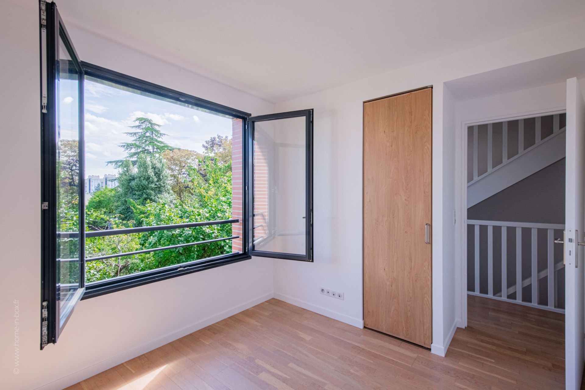Louer Maison 5&nbsp;Pièces 128.36&nbsp;m² Rueil-Malmaison