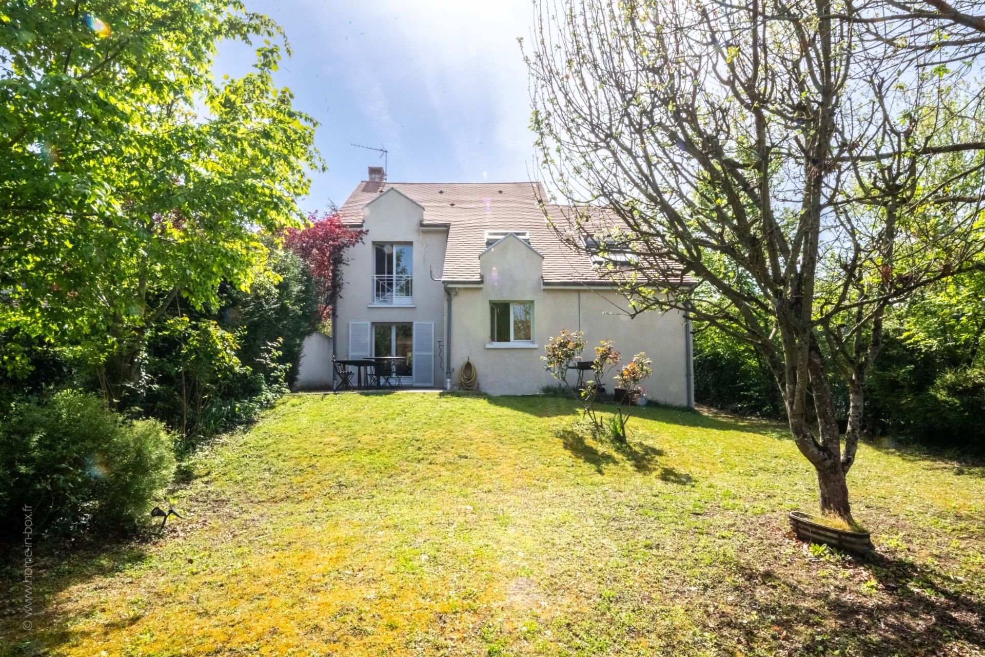 Acheter Maison 7&nbsp;Pièces 155.74&nbsp;m² Rueil-Malmaison