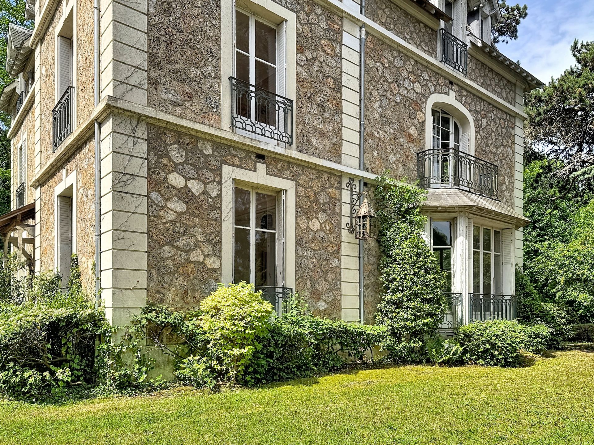 Acheter Maison 13&nbsp;Pièces 500&nbsp;m² Rueil-Malmaison