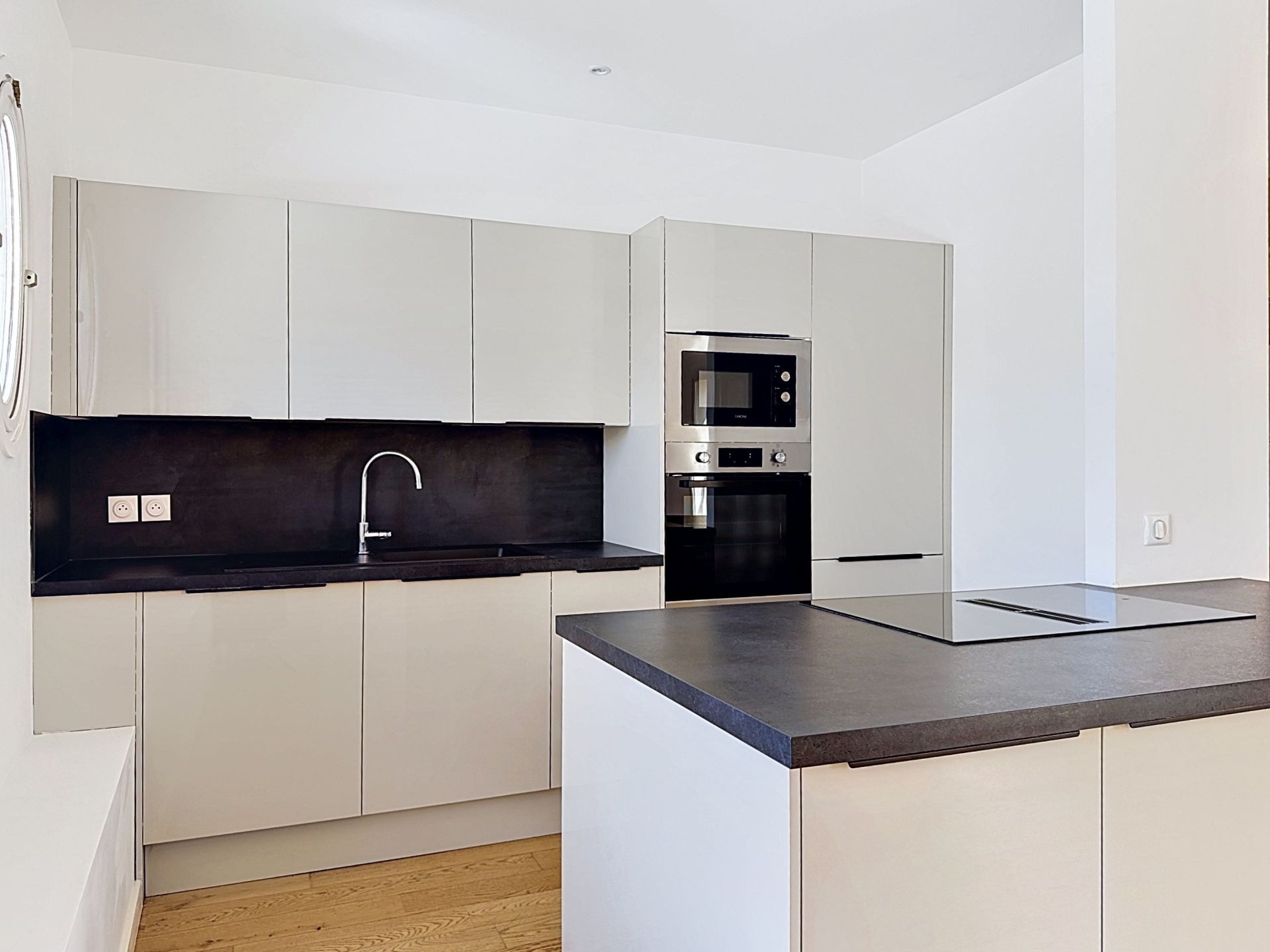 Acheter Maison 7&nbsp;Pièces 210.87&nbsp;m² Rueil-Malmaison