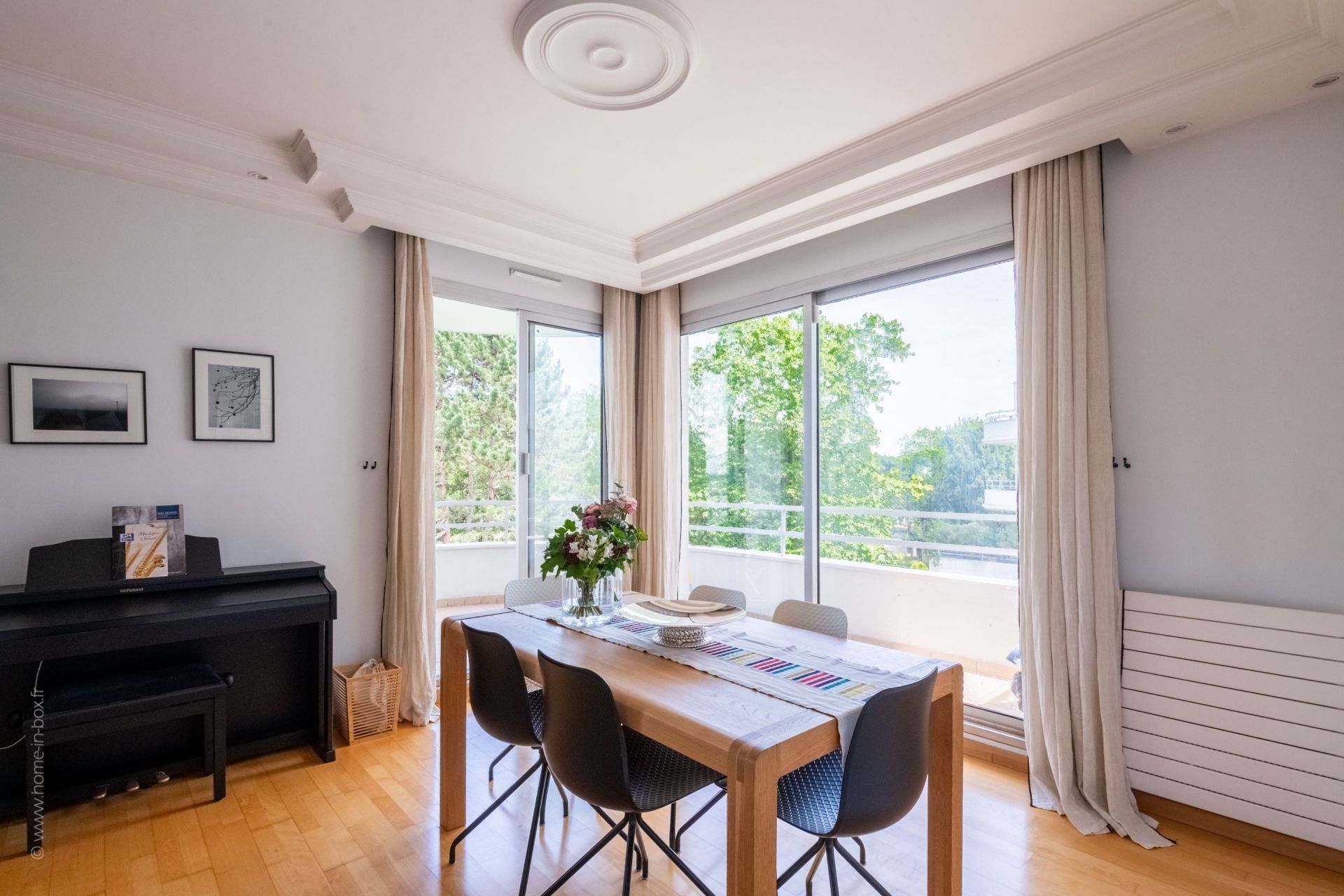 Louer Appartement 5&nbsp;Pièces 129.26&nbsp;m² Bougival