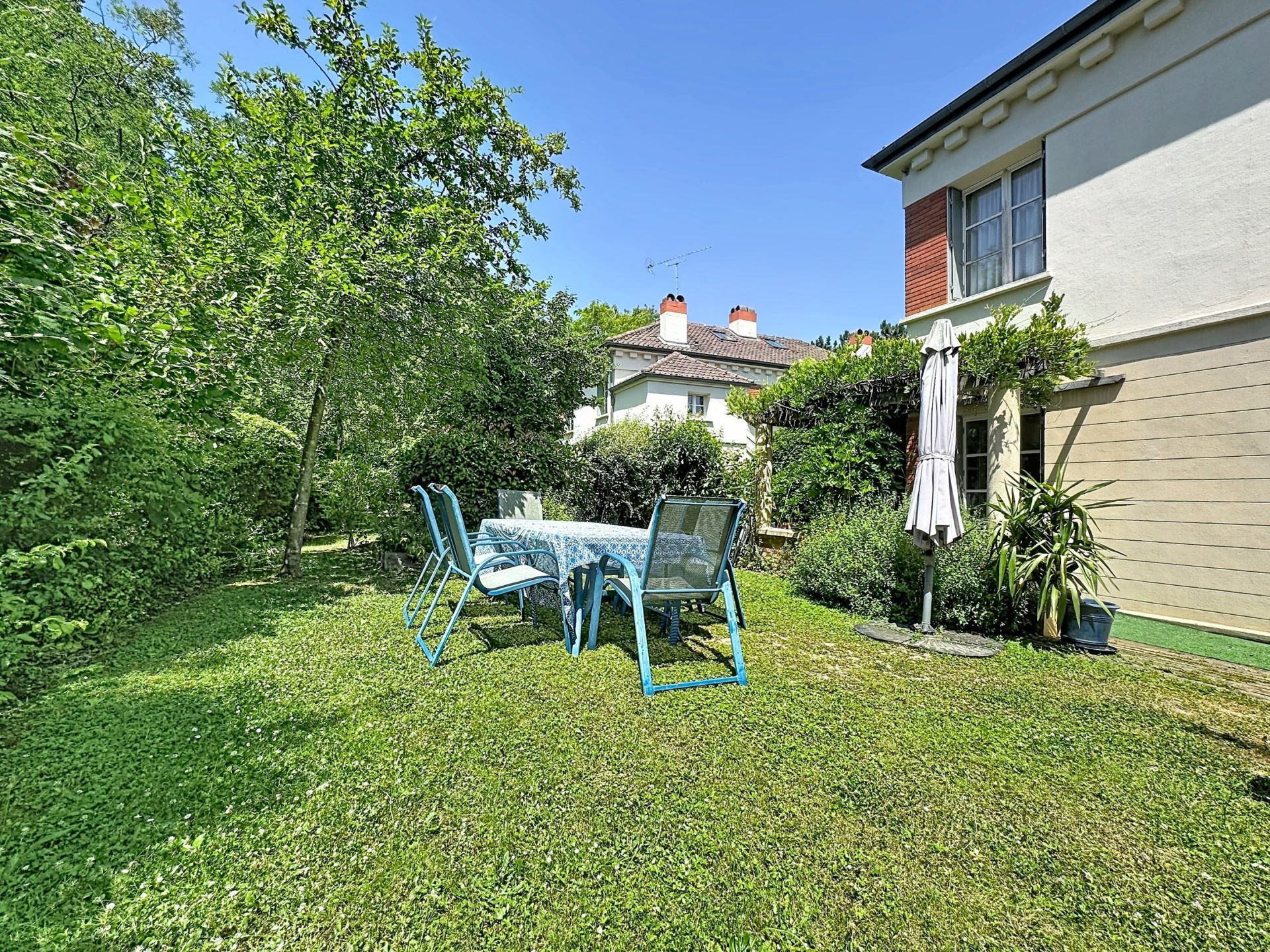Acheter Appartement 4&nbsp;Pièces 80.21&nbsp;m² Garches