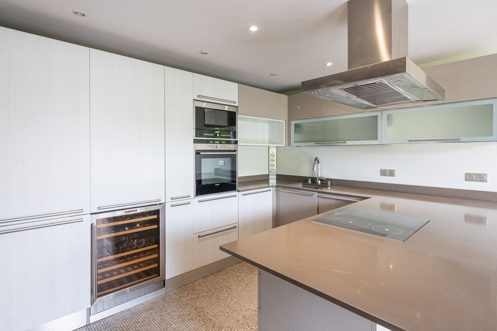 Louer Appartement 4&nbsp;Pièces 95.86&nbsp;m² Rueil-Malmaison