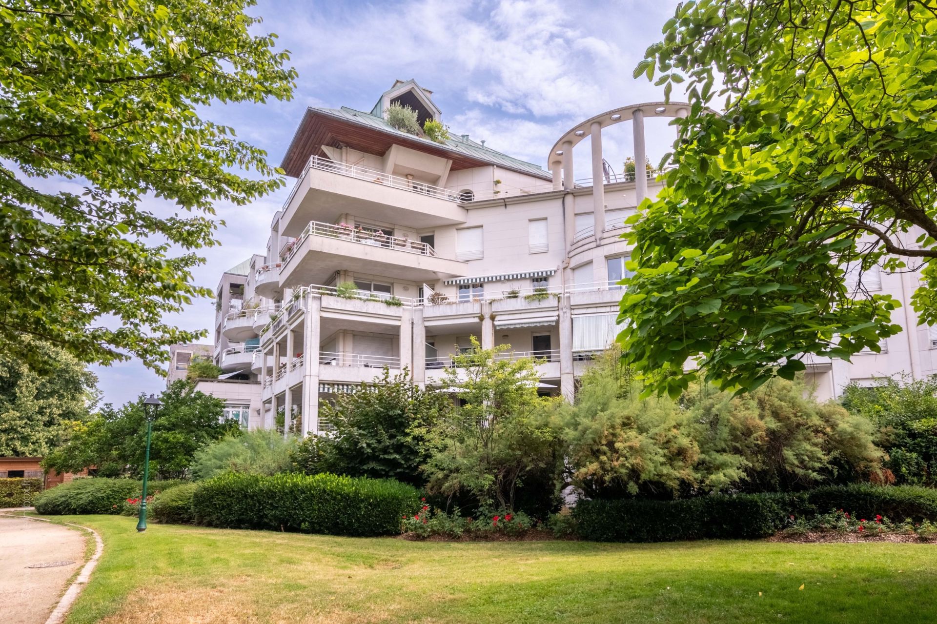 Louer Appartement 4&nbsp;Pièces 95.86&nbsp;m² Rueil-Malmaison