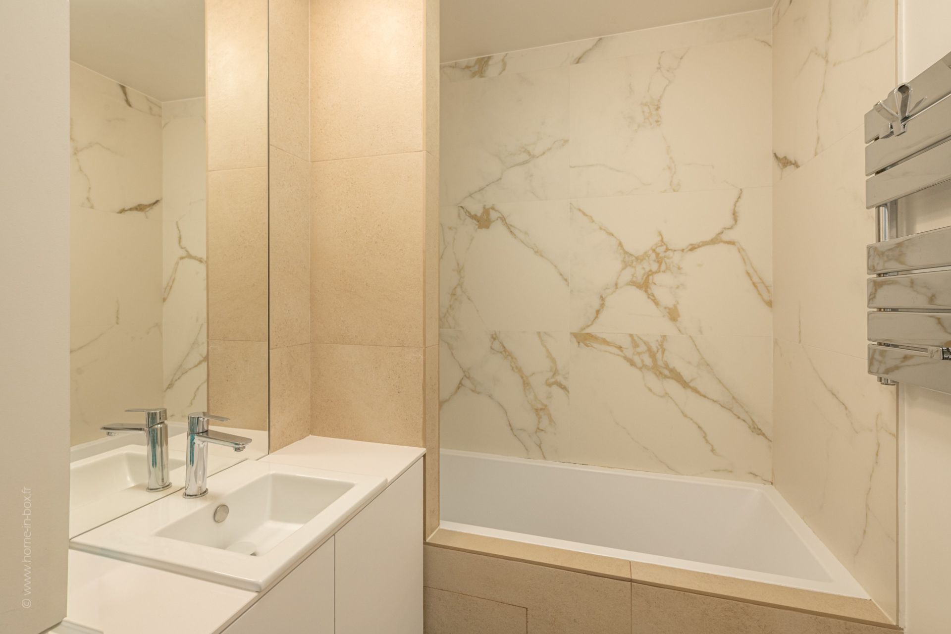 Louer Appartement 6&nbsp;Pièces 124.76&nbsp;m² Rueil-Malmaison