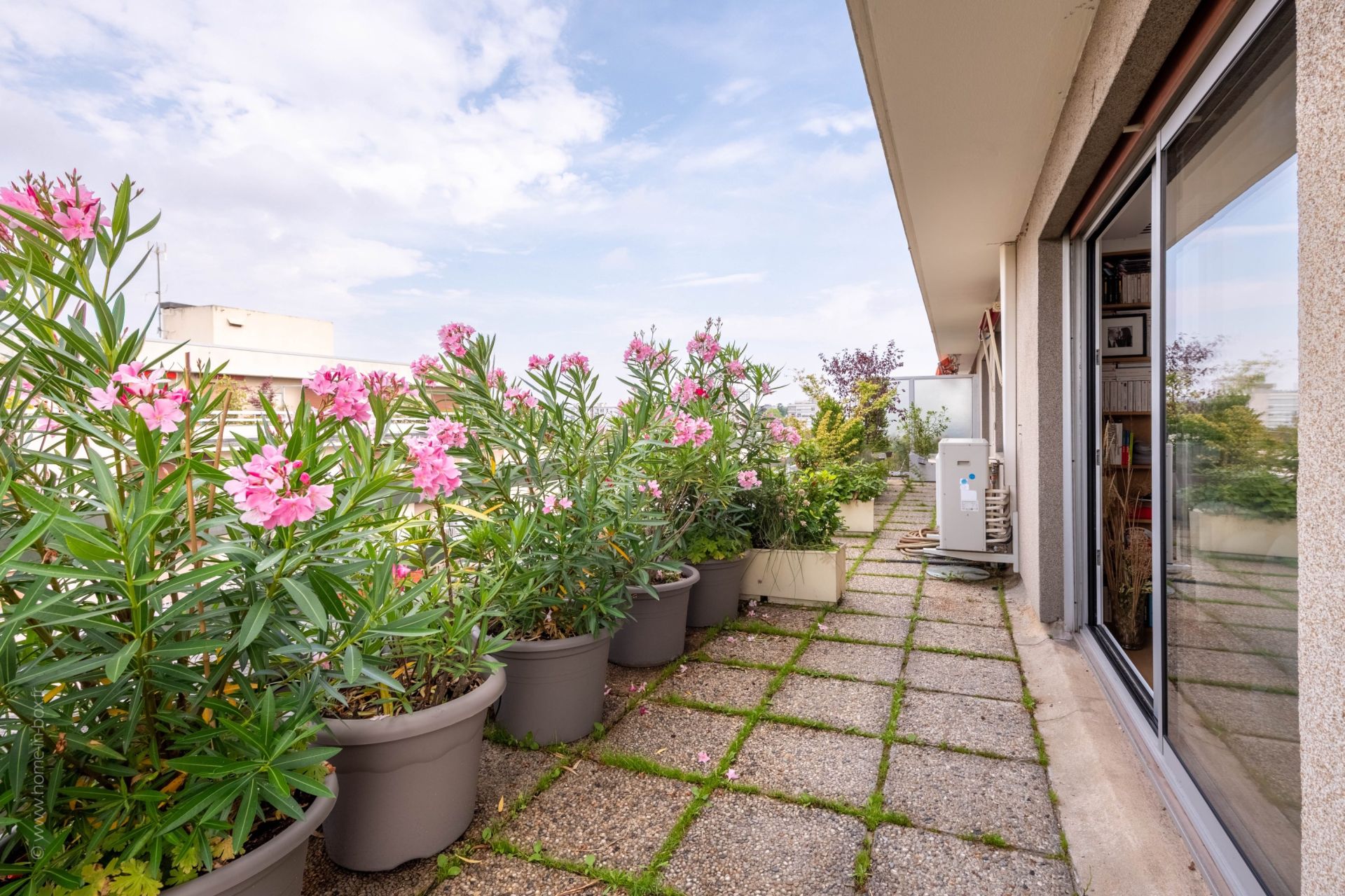 Louer Appartement 6&nbsp;Pièces 124.76&nbsp;m² Rueil-Malmaison
