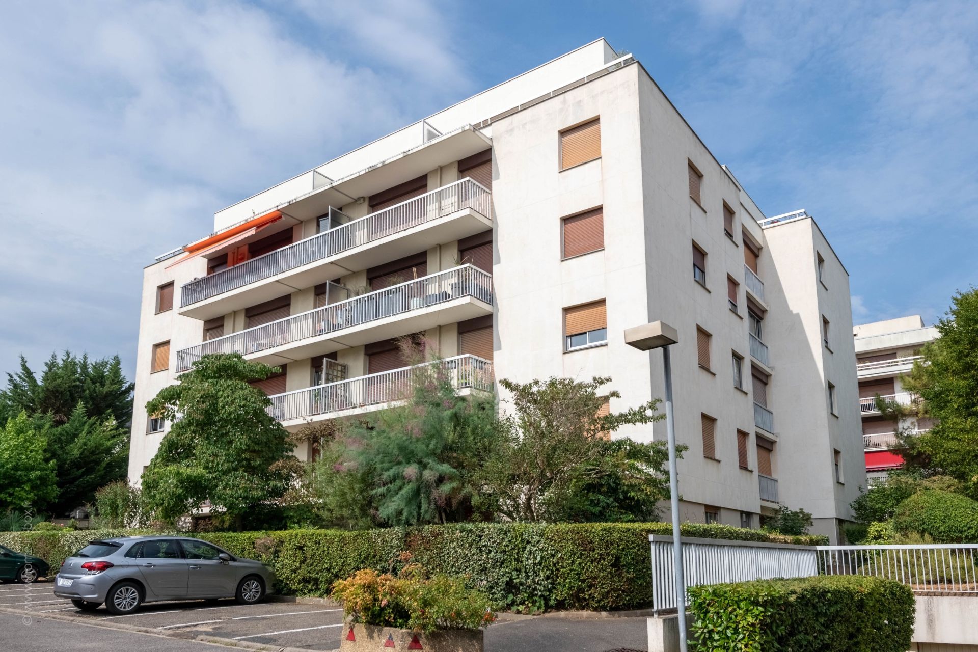 Louer Appartement 6&nbsp;Pièces 124.76&nbsp;m² Rueil-Malmaison