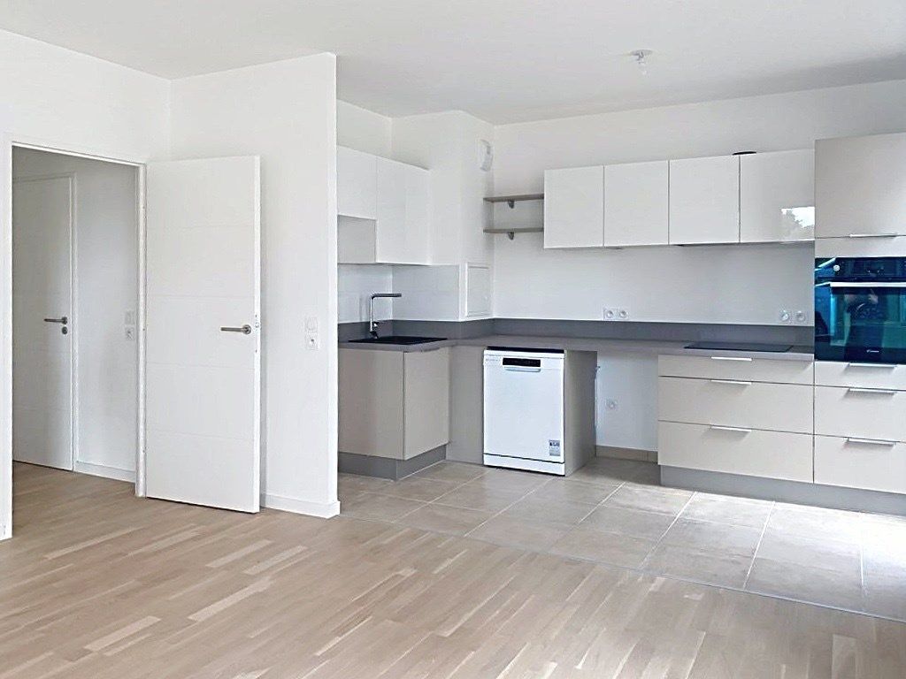 Louer Appartement 3&nbsp;Pièces 67.1&nbsp;m² Rueil-Malmaison