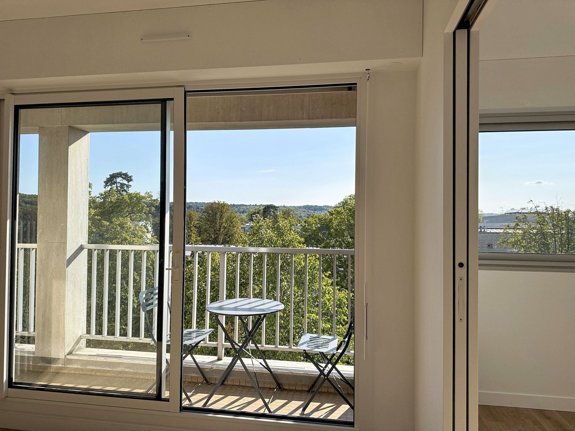 Acheter Appartement 4&nbsp;Pièces 89.01&nbsp;m² Rueil-Malmaison