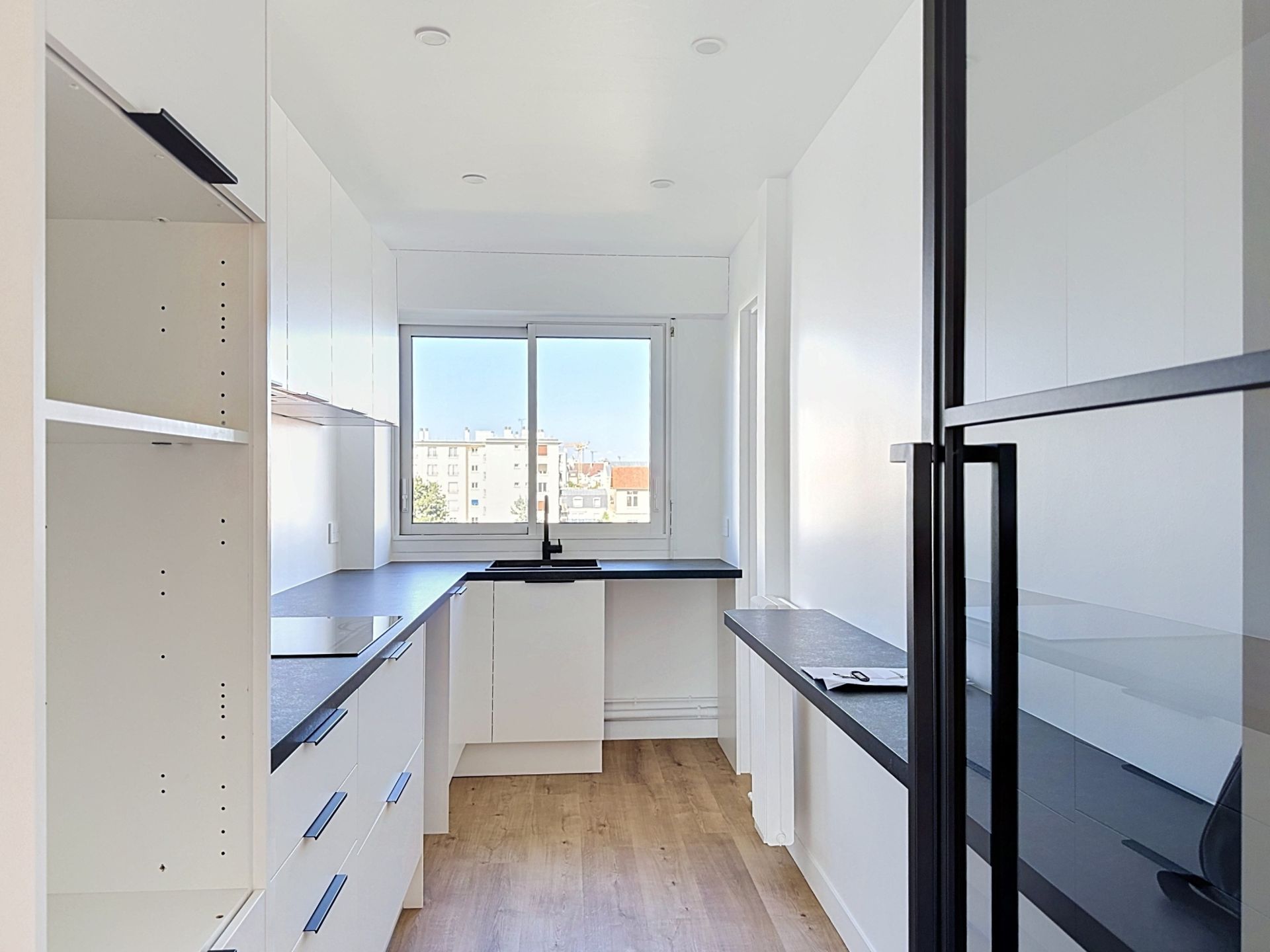 Acheter Appartement 4&nbsp;Pièces 89.01&nbsp;m² Rueil-Malmaison