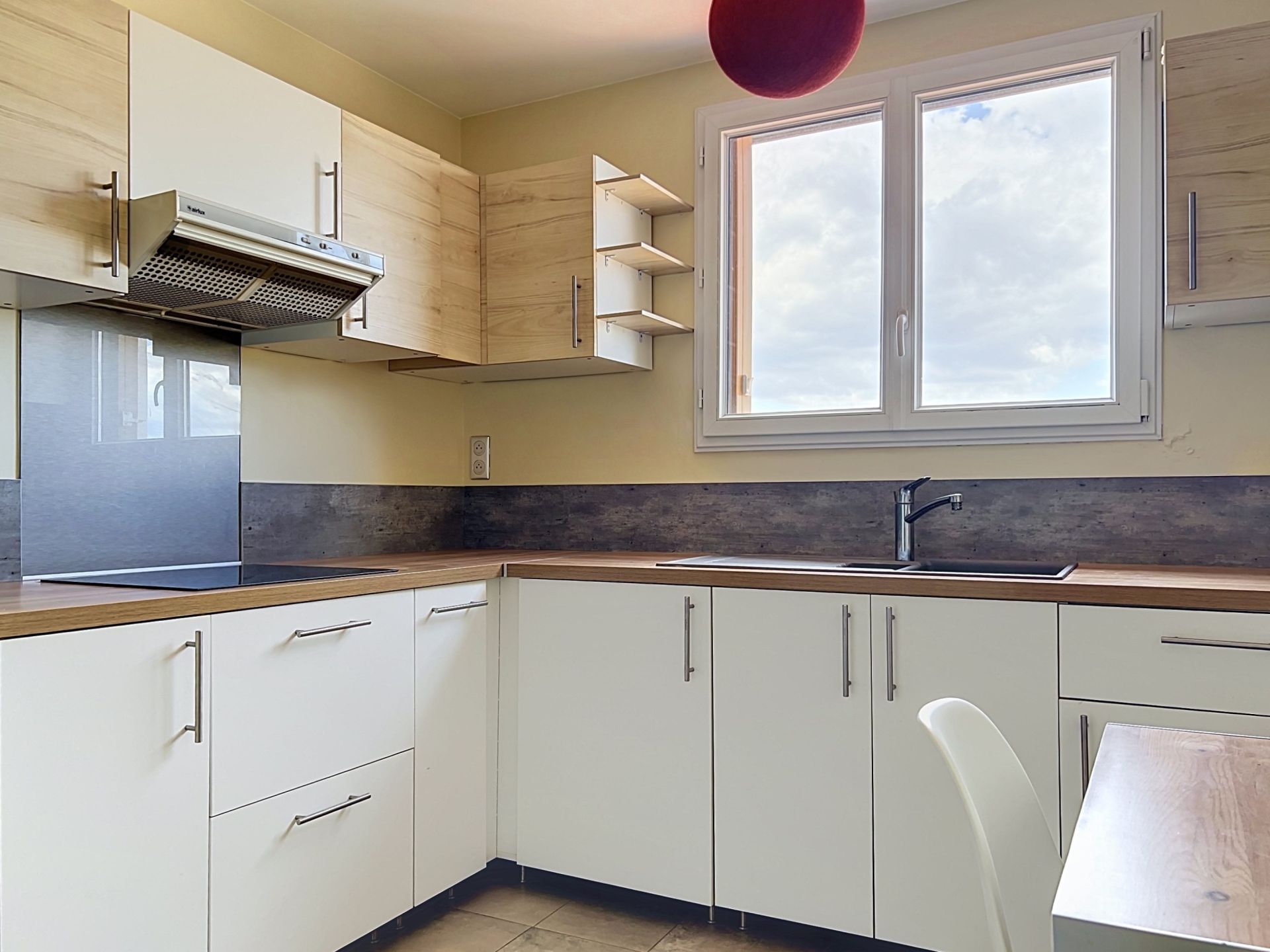 Louer Appartement 1&nbsp;pièce 37.61&nbsp;m² Rueil-Malmaison