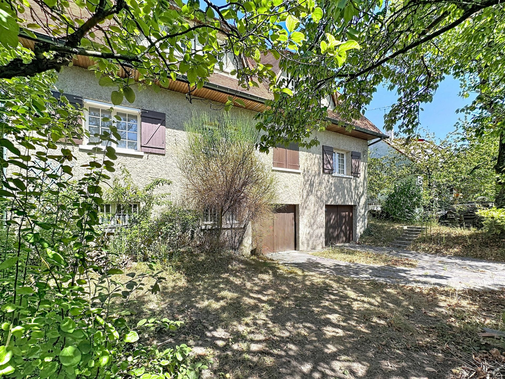 Acheter Maison 7&nbsp;Pièces 181&nbsp;m² Rueil-Malmaison