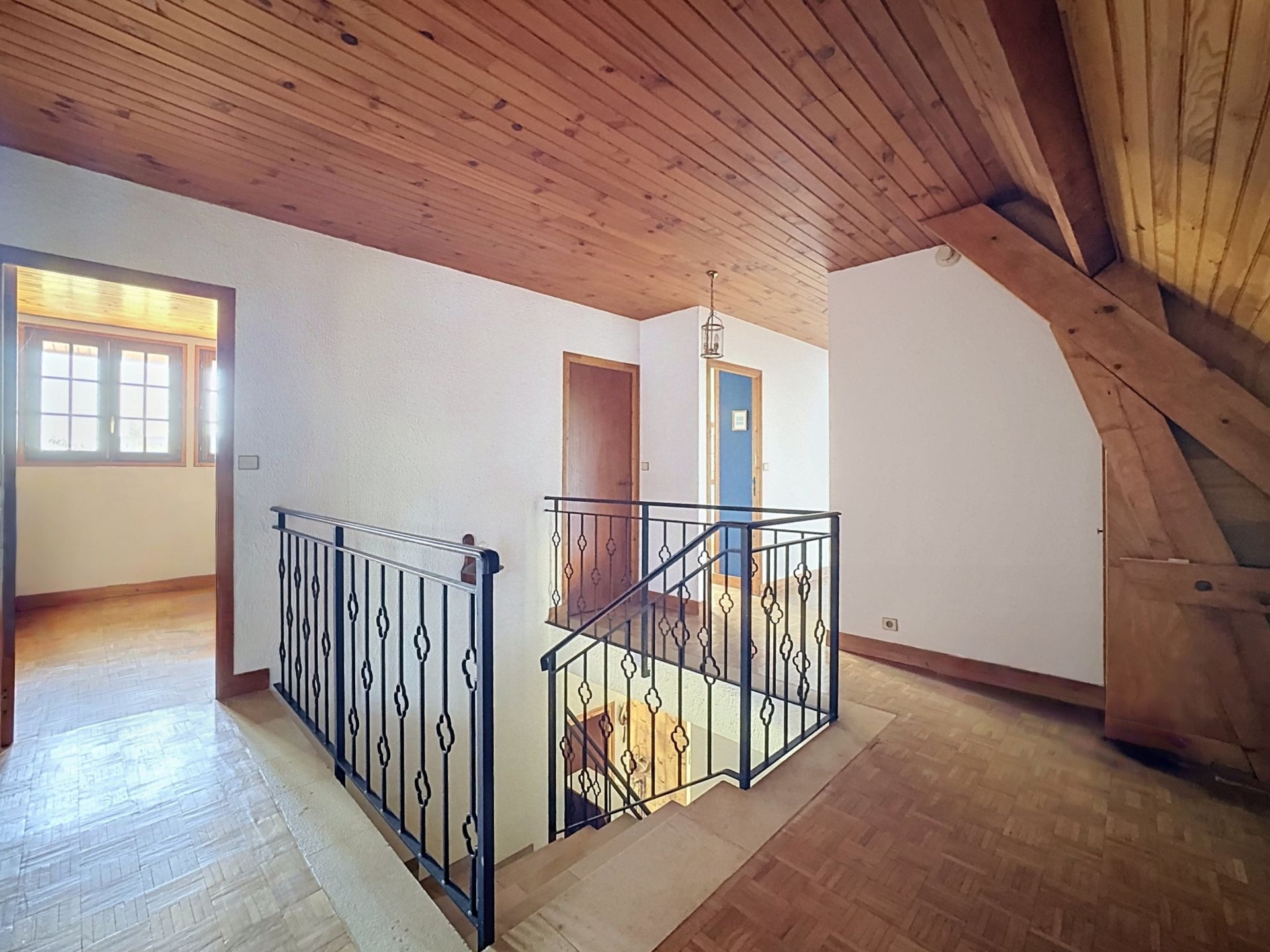 Acheter Maison 7&nbsp;Pièces 181&nbsp;m² Rueil-Malmaison