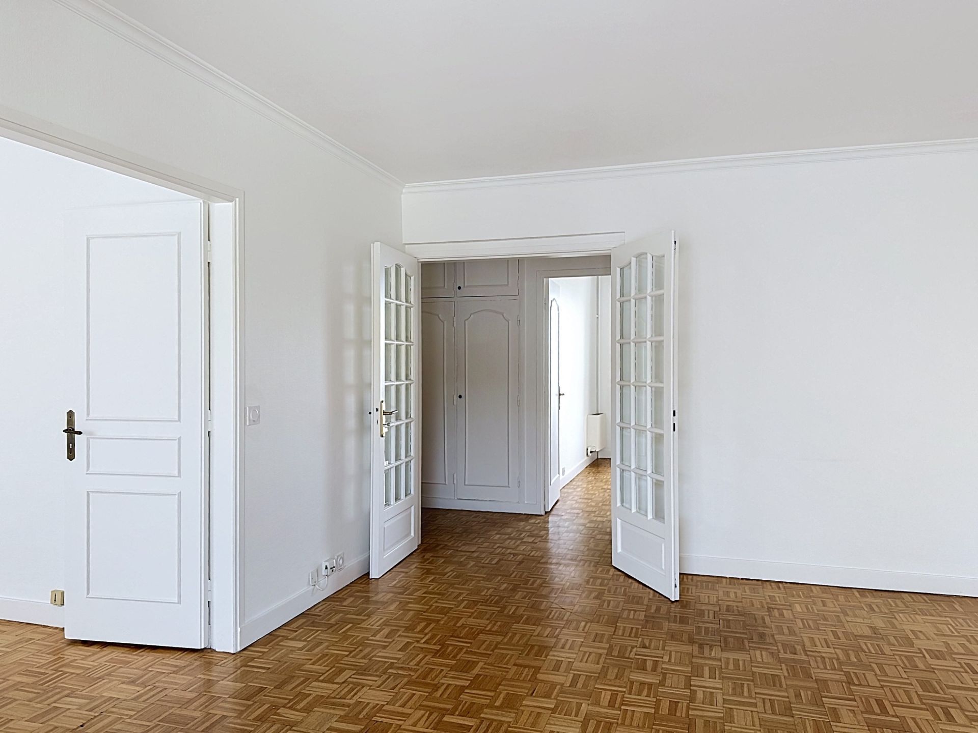 Acheter Appartement 4&nbsp;Pièces 76.12&nbsp;m² Rueil-Malmaison
