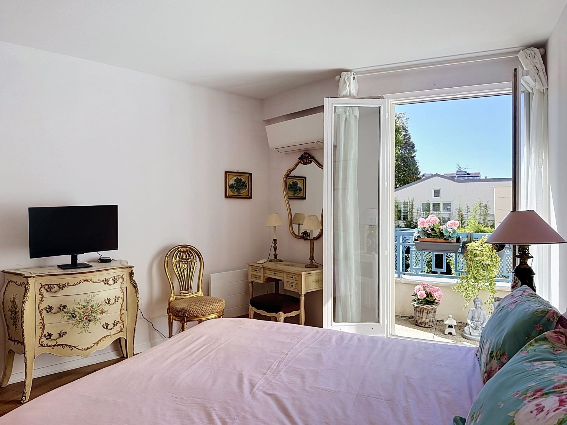 Acheter Appartement 3&nbsp;Pièces 77.57&nbsp;m² Rueil-Malmaison