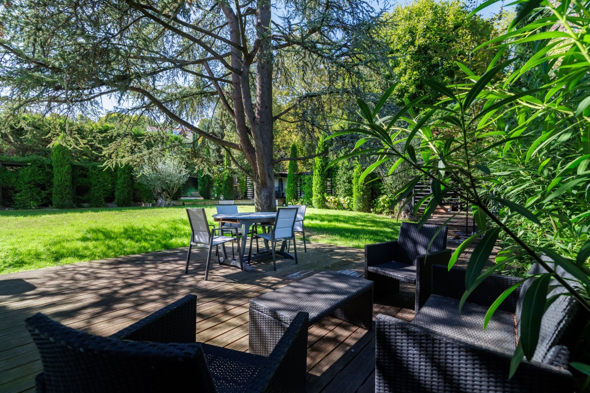 Acheter Maison 12&nbsp;Pièces 411.66&nbsp;m² Le Pecq