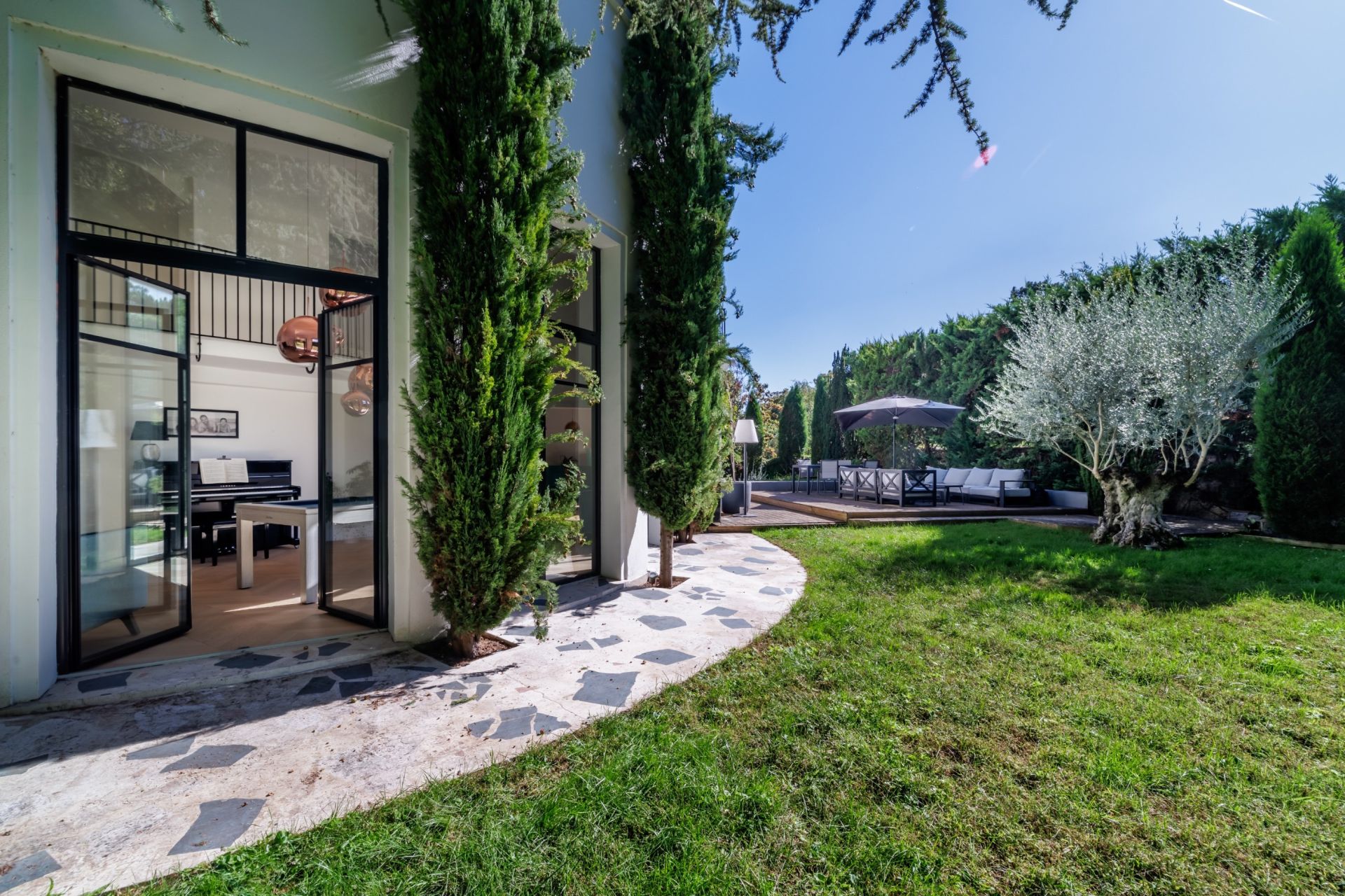 Acheter Maison 12&nbsp;Pièces 411.66&nbsp;m² Le Pecq