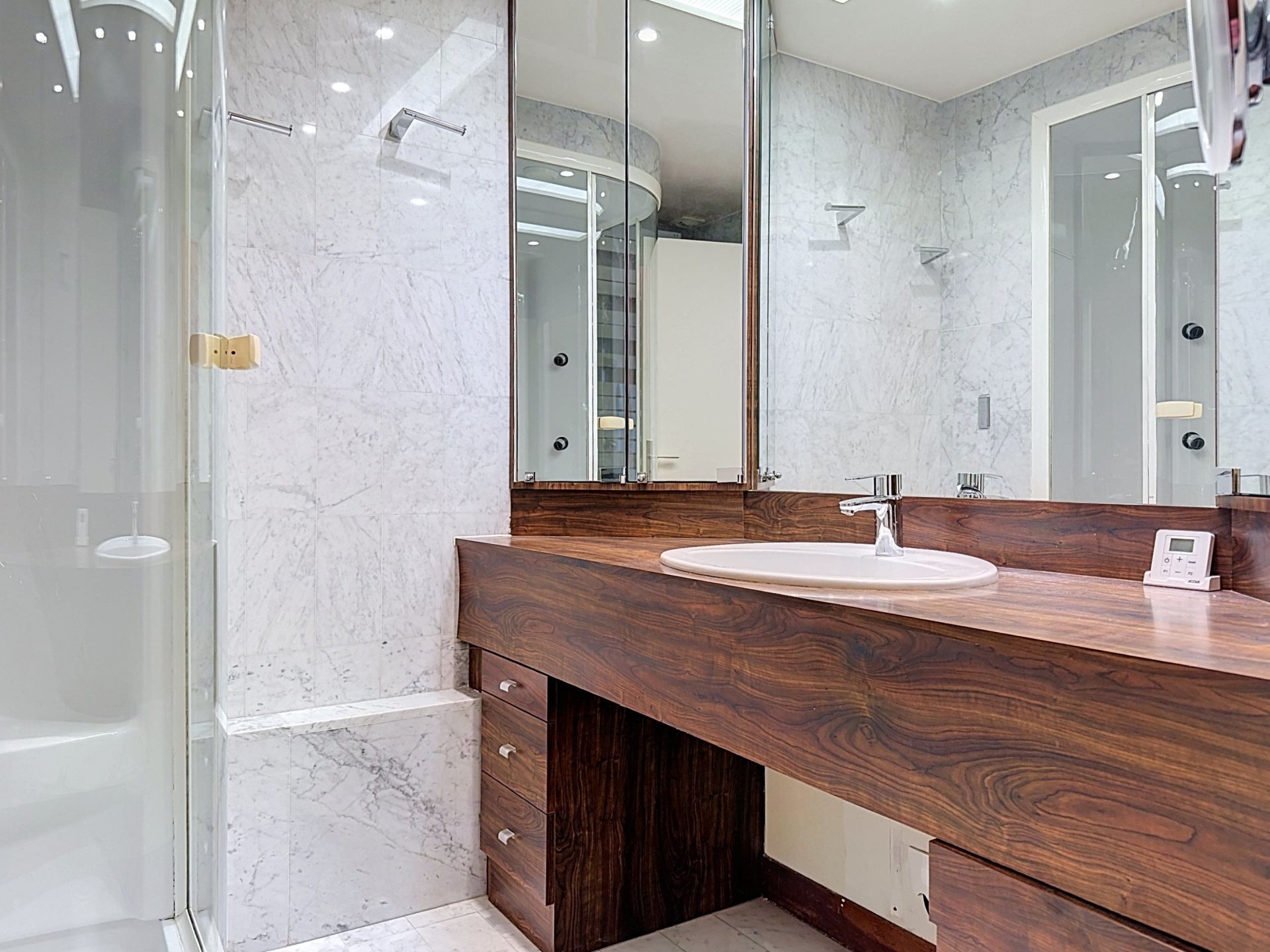 Acheter Appartement 3&nbsp;Pièces 84.56&nbsp;m² Neuilly-sur-Seine
