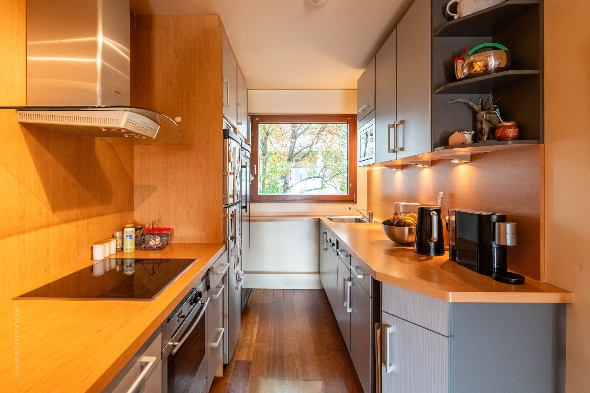 Acheter Appartement 4&nbsp;Pièces 88.91&nbsp;m² Suresnes
