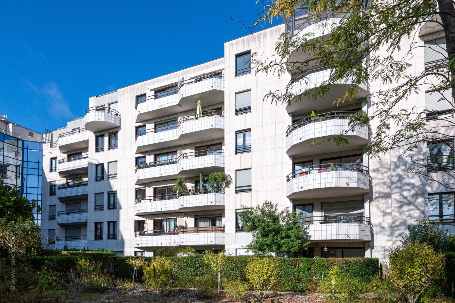 Acheter Appartement 4&nbsp;Pièces 88.91&nbsp;m² Suresnes