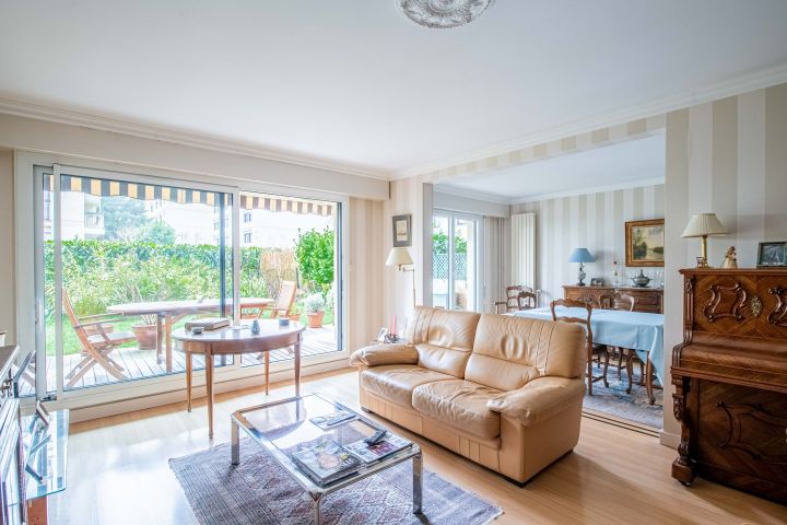 appartement 4 pièces en vente sur RUEIL MALMAISON (92500) Vente Appartement Rueil-Malmaison 92500 87.26 m²