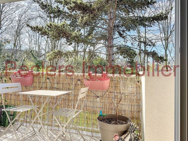 appartement 3 pièces en vente sur RUEIL MALMAISON (92500) Vente Appartement Rueil-Malmaison 92500 66.02 m²