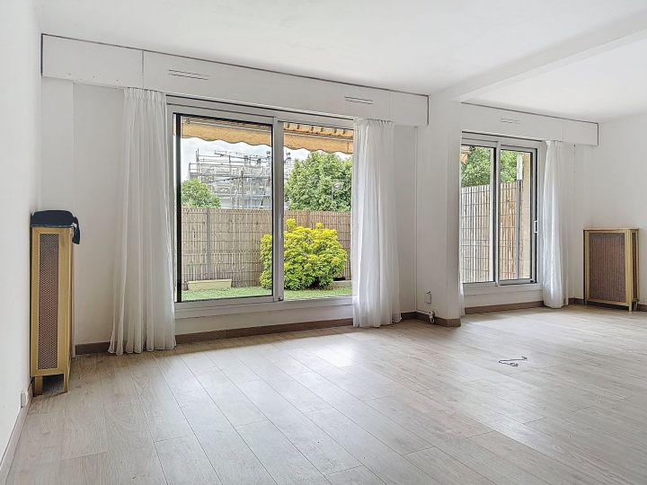 appartement 3 pièces en vente sur RUEIL MALMAISON (92500) Vente Appartement Rueil-Malmaison 92500 72.29 m²