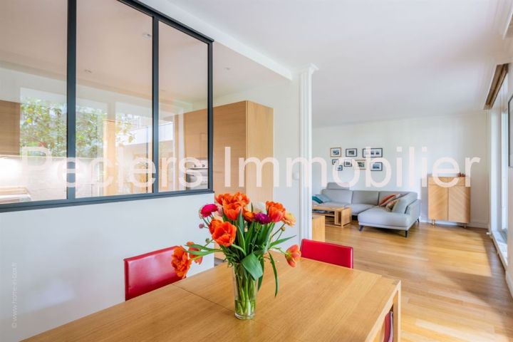 appartement 4 pièces en vente sur RUEIL MALMAISON (92500) Vente Appartement Rueil-Malmaison 92500 107.36 m²