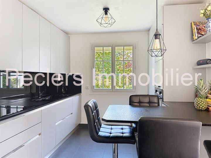 maison 7 pièces en vente sur RUEIL MALMAISON (92500) Vente Maison Rueil-Malmaison 92500 158 m²