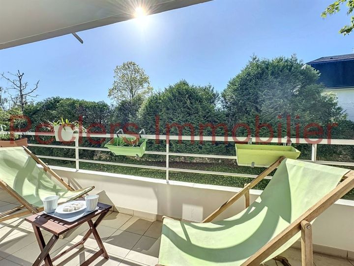 appartement 5 pièces en vente sur RUEIL MALMAISON (92500) Vente Appartement Rueil-Malmaison 92500 100.71 m²