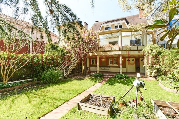 maison 7 pièces en vente sur RUEIL MALMAISON (92500)