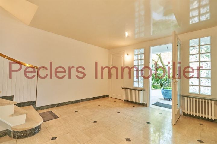 maison 7 pièces en vente sur RUEIL MALMAISON (92500) Vente Maison Rueil-Malmaison 92500 267 m²