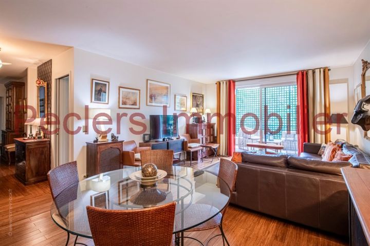 appartement 3 pièces en vente sur RUEIL MALMAISON (92500) Vente Appartement Rueil-Malmaison 92500 69.8 m²