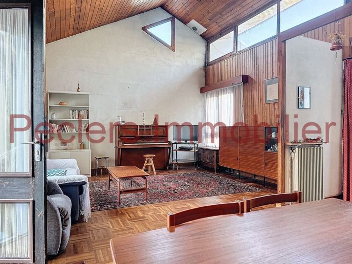 maison 5 pièces en vente sur RUEIL MALMAISON (92500) Vente Maison Rueil-Malmaison 92500 137.45 m²