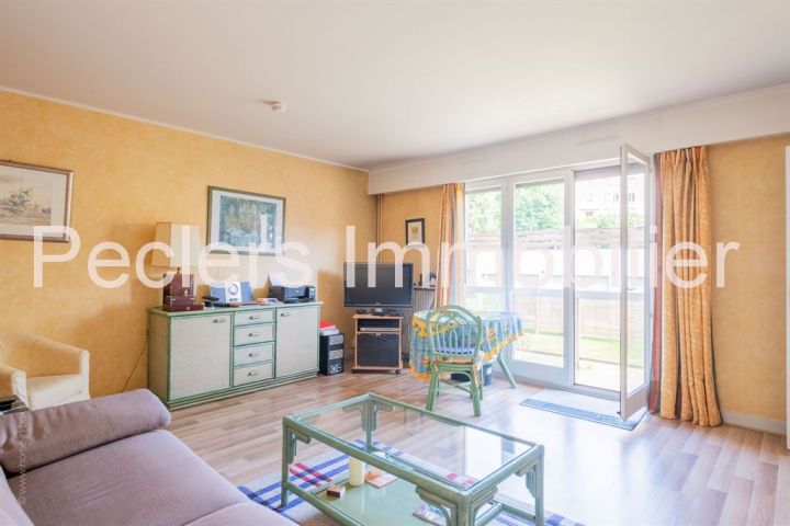appartement 2 pièces en vente sur RUEIL MALMAISON (92500) Vente Appartement Rueil-Malmaison 92500 54 m²