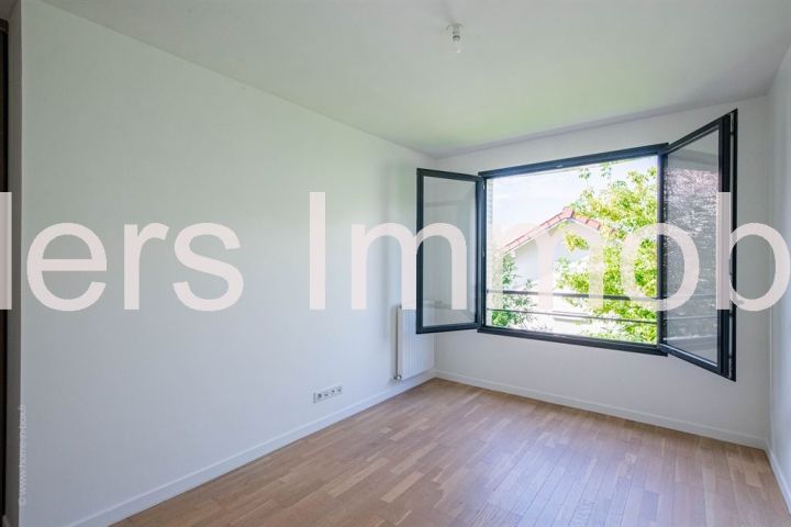 maison 5 pièces en location sur RUEIL MALMAISON (92500) Location Maison Rueil-Malmaison 92500 128.36 m²