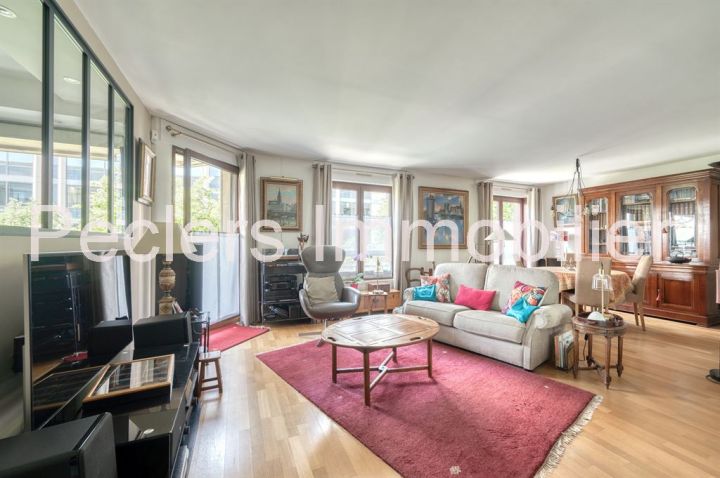appartement 3 pièces en vente sur RUEIL MALMAISON (92500) Vente Appartement Rueil-Malmaison 92500 87.08 m²