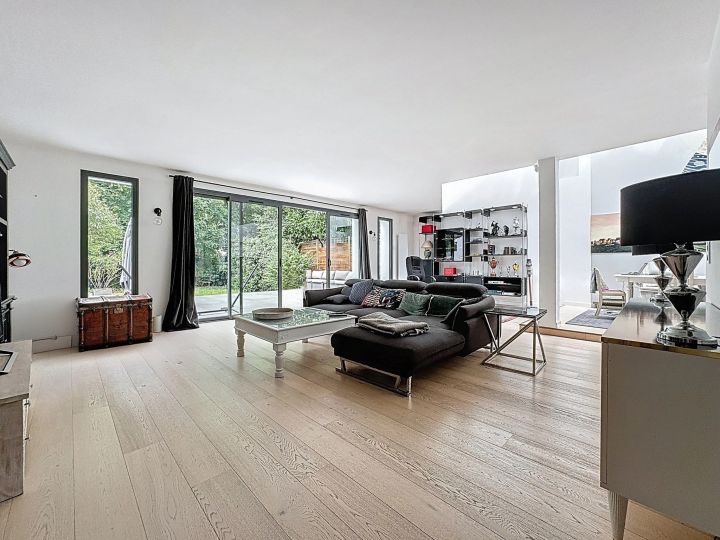 maison 7 pièces en vente sur RUEIL MALMAISON (92500) Vente Maison Rueil-Malmaison 92500 336 m²