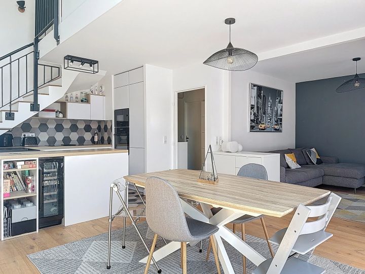 appartement 4 pièces en vente sur RUEIL MALMAISON (92500) Vente Appartement Rueil-Malmaison 92500 80.69 m²