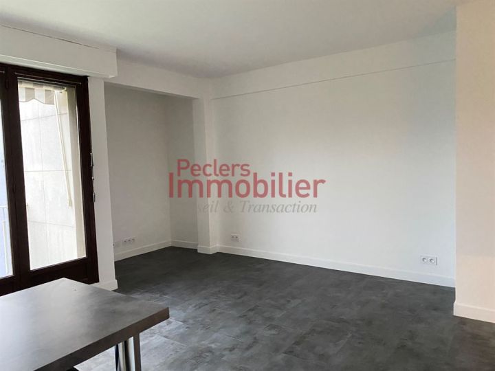 appartement 2 pièces en location sur RUEIL MALMAISON (92500) Location Appartement Rueil-Malmaison 92500 43.33 m²