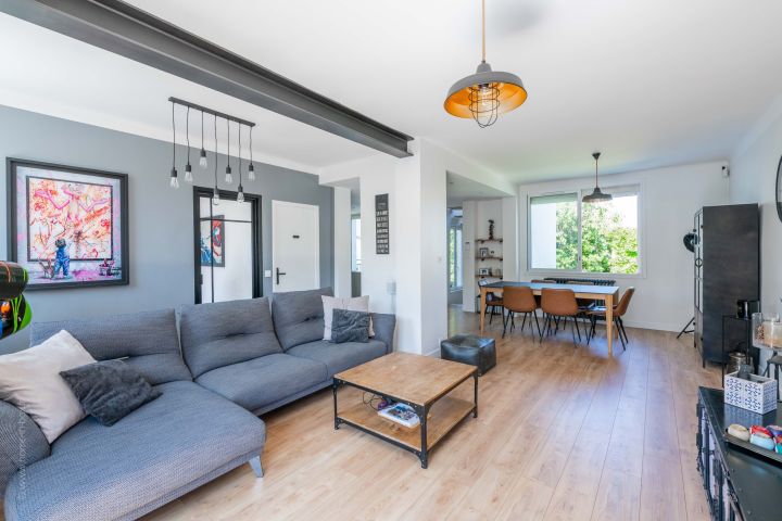 maison 7 pièces en vente sur NANTERRE (92000) Vente Maison Nanterre 92000 170.85 m²