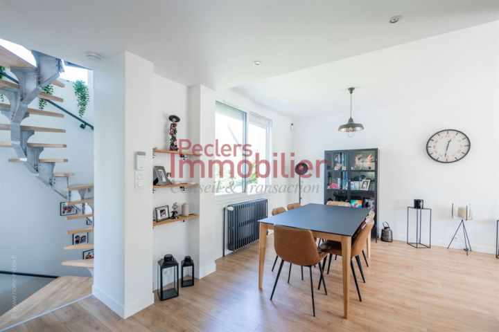 maison 7 pièces en vente sur NANTERRE (92000) Vente Maison Nanterre 92000 170.85 m²