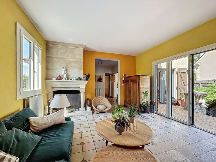 maison 5 pièces en vente sur RUEIL MALMAISON (92500) Vente Maison Rueil-Malmaison 92500 165 m²