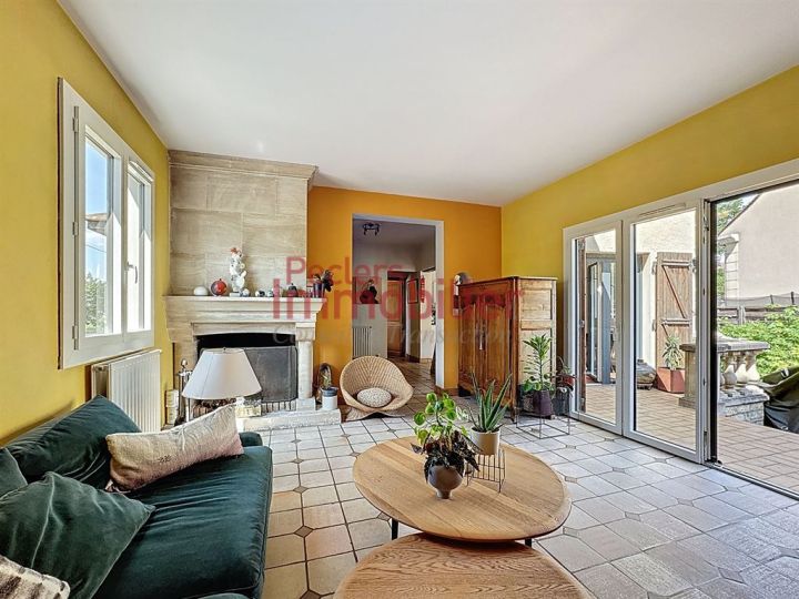 maison 5 pièces en vente sur RUEIL MALMAISON (92500) Vente Maison Rueil-Malmaison 92500 165 m²
