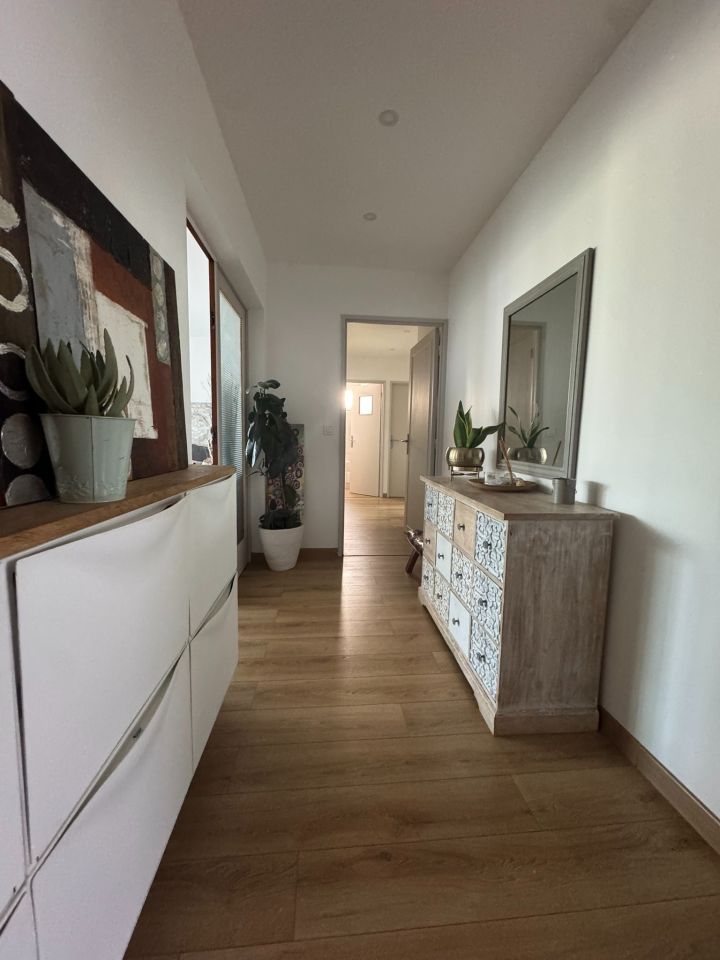 appartement 4 pièces en vente sur RUEIL MALMAISON (92500) Vente Appartement Rueil-Malmaison 92500 90.83 m²