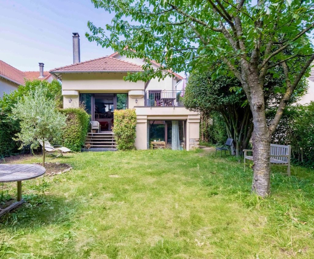 maison 9 Pièces en vente sur RUEIL MALMAISON (92500) - Plus de details