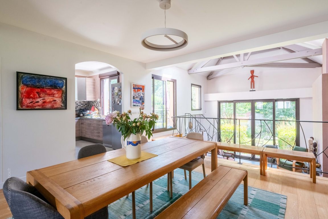 maison 9 Pièces en vente sur RUEIL MALMAISON (92500) - Plus de details